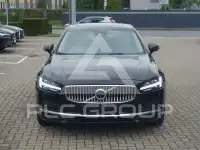 2023 Volvo S90