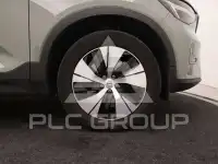 2023 Volvo XC40