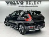 2023 Volvo XC40