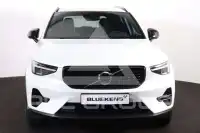 2023 Volvo XC40