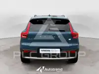 2023 Volvo XC40