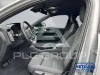 2023 Volvo XC40