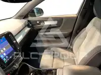 2023 Volvo XC40