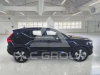 2023 Volvo XC40