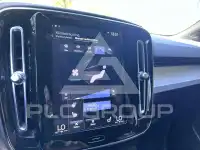 2023 Volvo XC40