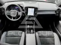 2023 Volvo XC40