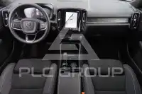 2023 Volvo XC40