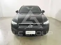 2023 Volvo XC40