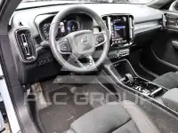2023 Volvo XC40