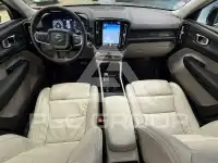 2023 Volvo XC40