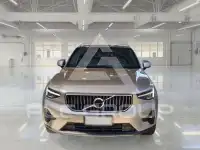 2023 Volvo XC40