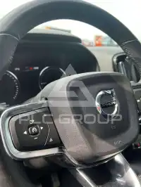 2023 Volvo XC40