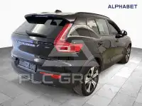 2023 Volvo XC40