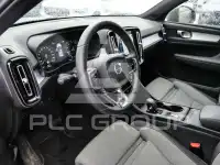 2023 Volvo XC40