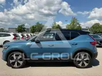 2023 Volvo XC40