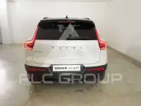 2023 Volvo XC40