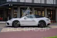2023 Porsche 911