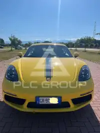 2023 Porsche 718