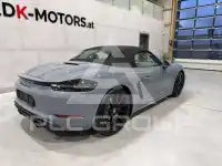 2023 Porsche 718
