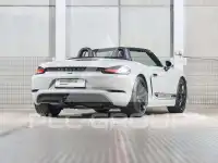 2023 Porsche 718