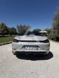 2023 Porsche 718