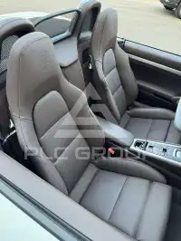2023 Porsche 718