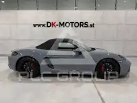 2023 Porsche 718