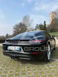 2023 Porsche 718