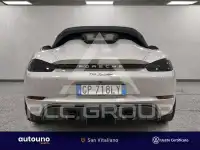 2023 Porsche 718