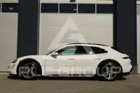 2023 Porsche Taycan