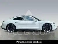2023 Porsche Taycan