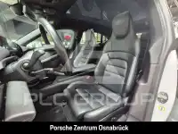 2023 Porsche Taycan