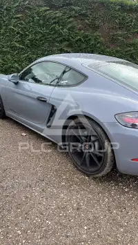 2023 Porsche Cayman