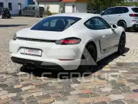2023 Porsche Cayman