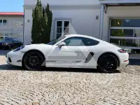 2023 Porsche Cayman
