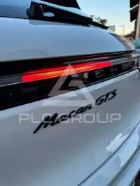 2023 Porsche MACAN