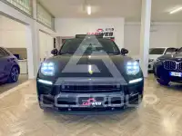 2023 Porsche MACAN