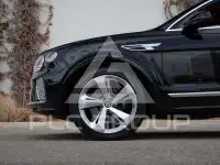 2023 Bentley Bentayga