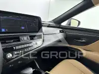 2023 Lexus ES300