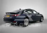2023 Lexus ES300