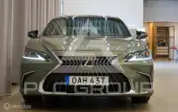 2023 Lexus ES300