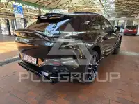 2023 Aston Martin DBX