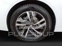 2023 Peugeot 208
