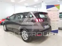 2023 Peugeot 5008