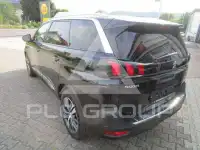 2023 Peugeot 5008