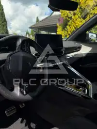 2023 Peugeot 5008