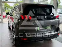 2023 Peugeot 5008
