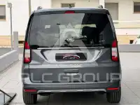 2023 Ford Tourneo