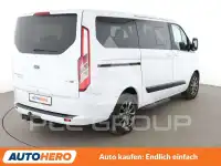 2023 Ford Tourneo