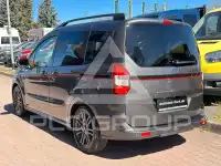 2023 Ford Tourneo
